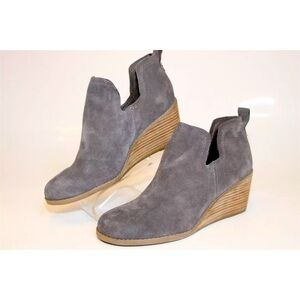 TOMS Kallie Size 8 38.5 NEW Womens Grey Suede Slip On Wedge Ankle Boots